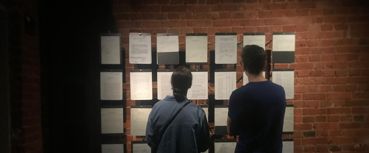Berbagai Koleksi di Museum Gulag Moskwa, ( Postmodum )
